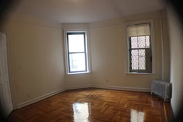 Rented by Roberto Guilbet, LREB
