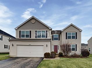 255 Springwood Dr, Woodstock, IL