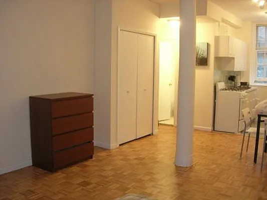 Rented by Citi Habitats | media 34