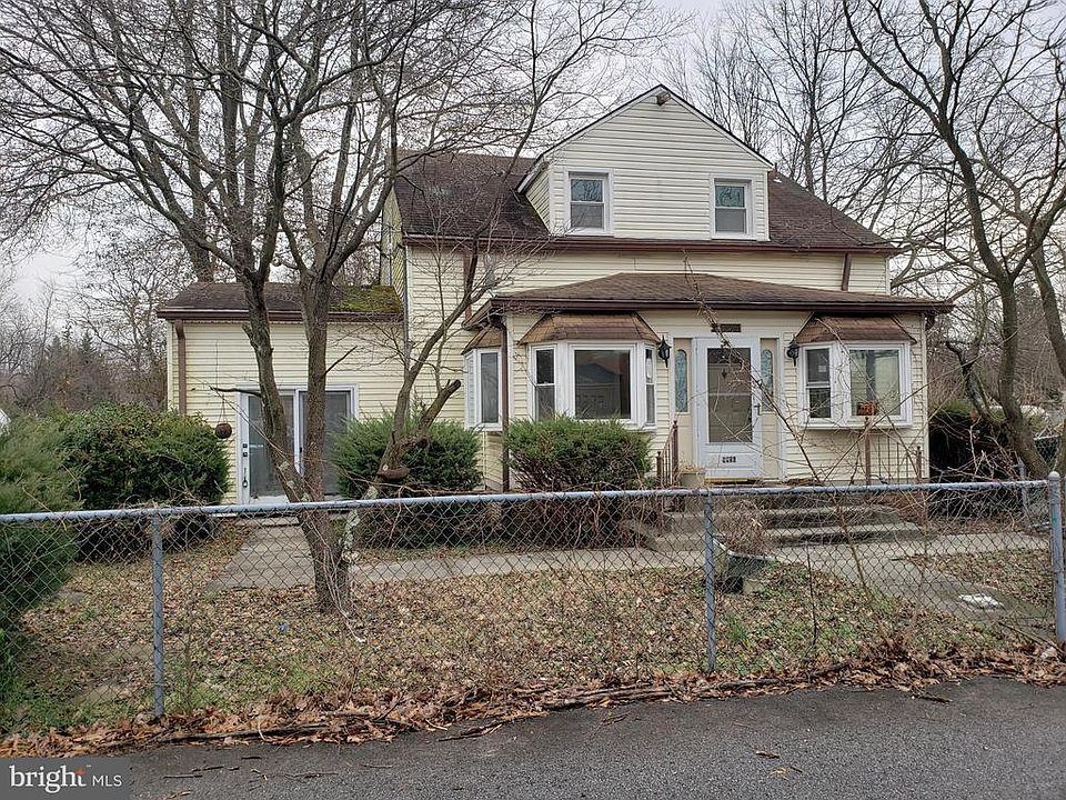 1st image of 9806 Campus Dr
