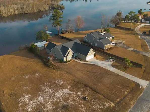 185 Alan, Douglas, GA 31535