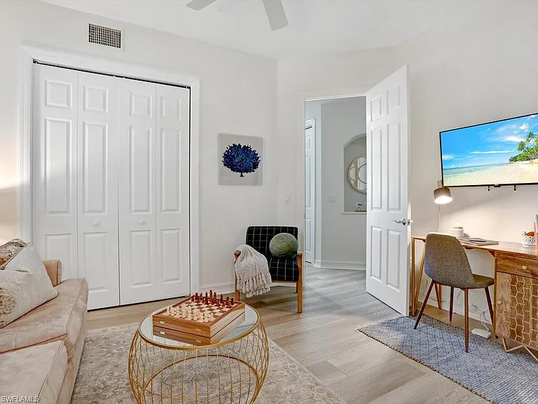 2847 Tiburon Blvd E #8-101 — Photo 34