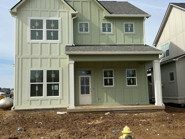 9866 Morningstar Ln, Indianapolis, IN 46280