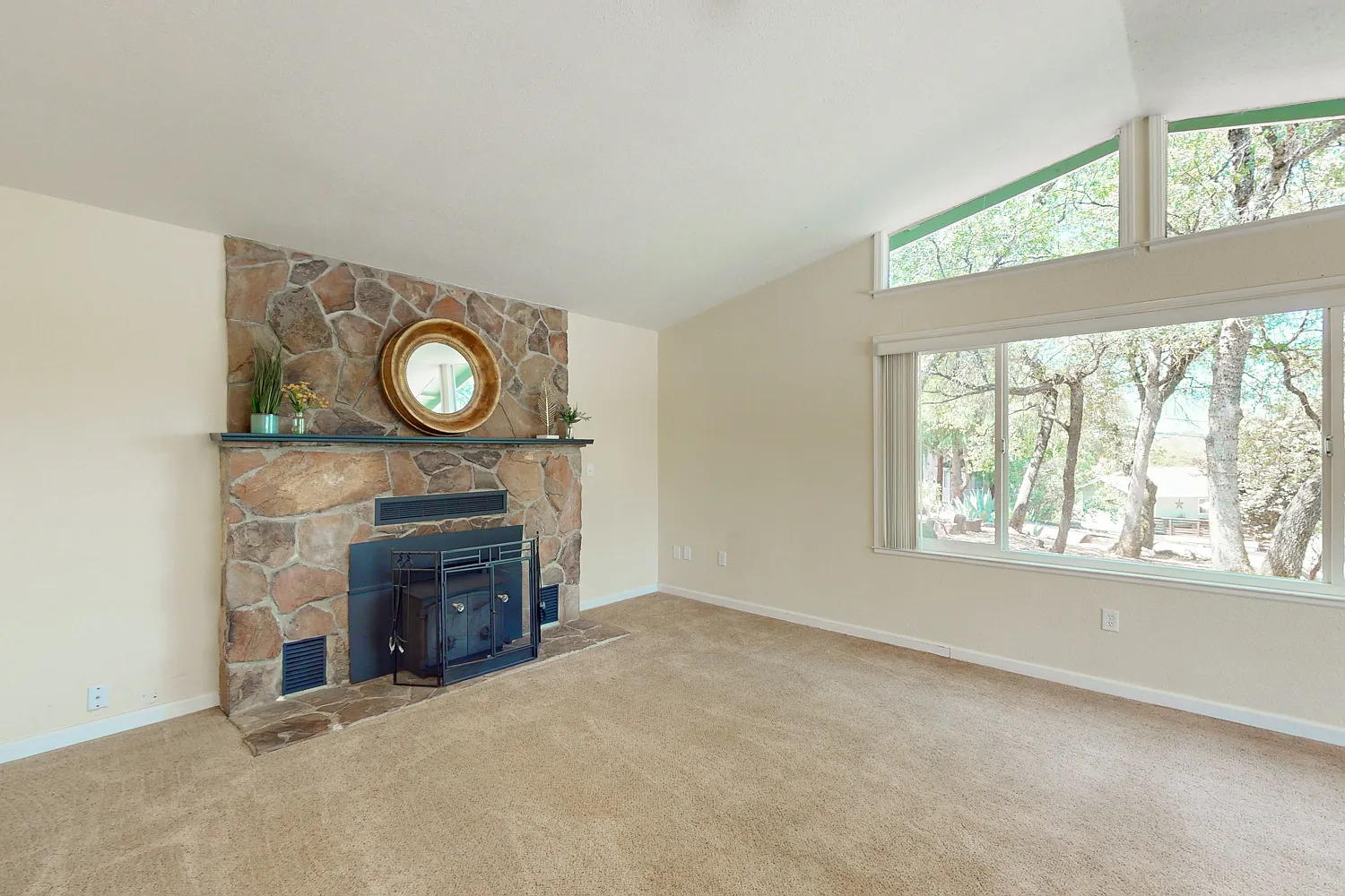 14459 Sun Forest Drive — Photo 4