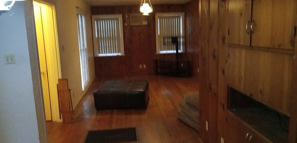 30- foot living room