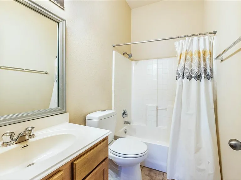 3509 Pine Needle Cir — Photo 28