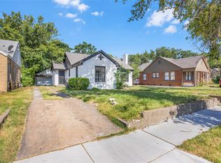 1109 N Riverside Dr, Fort Worth, TX 76111