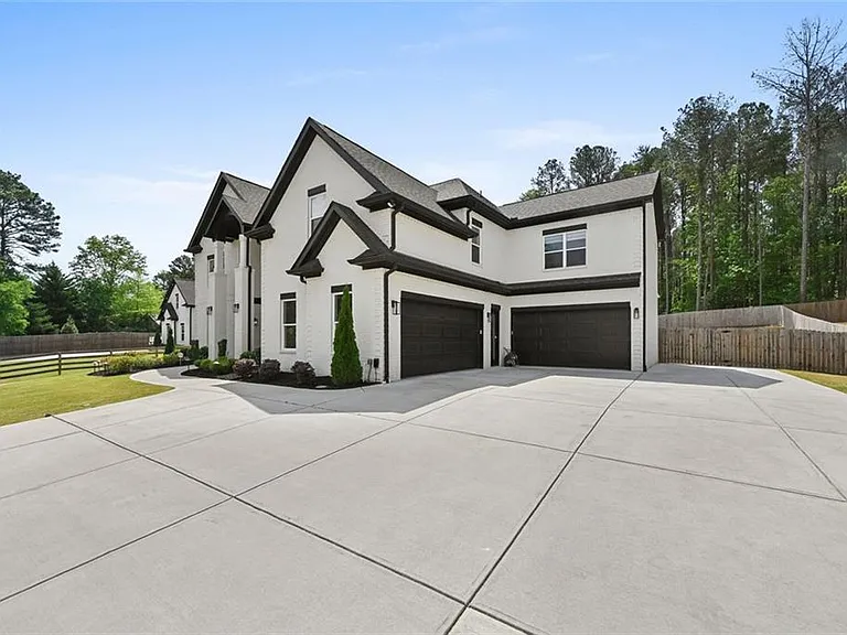 2694 Thompson Mill Rd — Photo 5