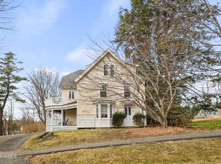 26 Old Stockbridge Rd APT 2, Lenox, MA 01240