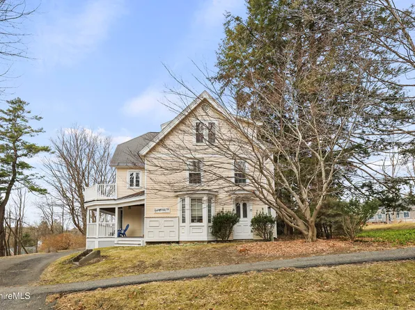26 Old Stockbridge Rd APT 2, Lenox, MA 01240
