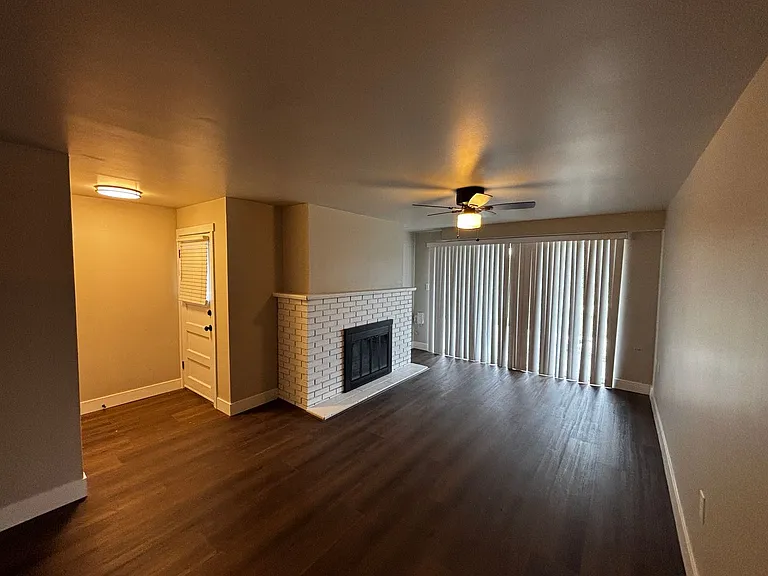 665 N Desoto St — Photo 12
