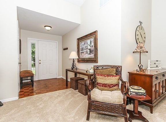 3rd image of 3080 Quincy Ln