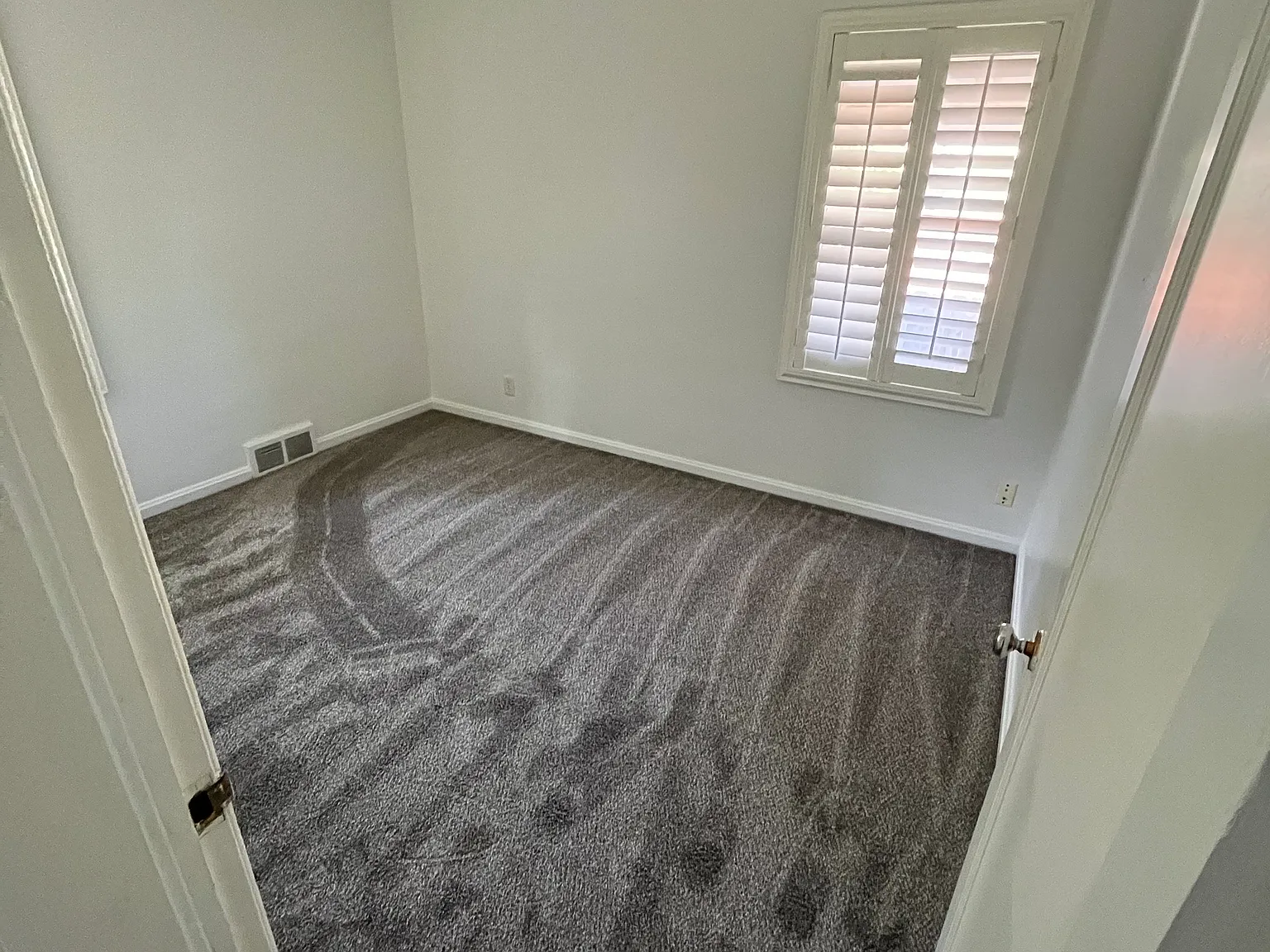 3 bed, 1866 sqft, $1,600 — Photo 3