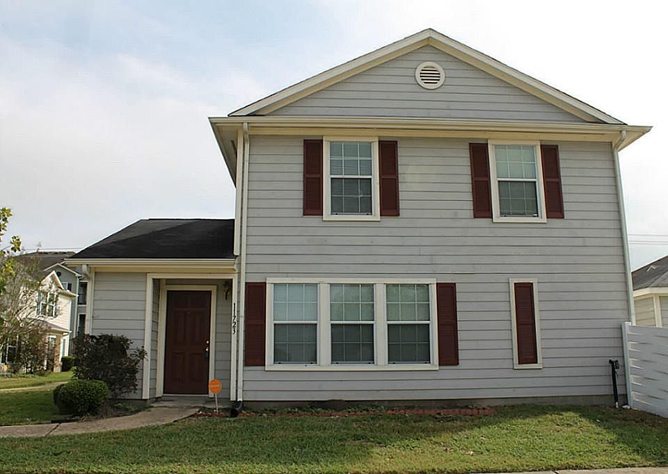 1st image of 11723 Chanteloup Dr