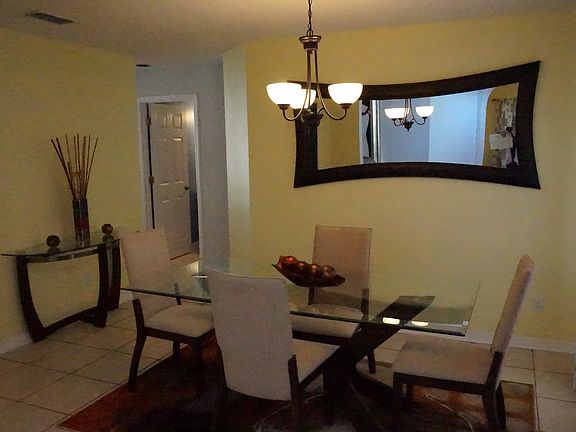 5th image of 12695 Lakebrook Drive