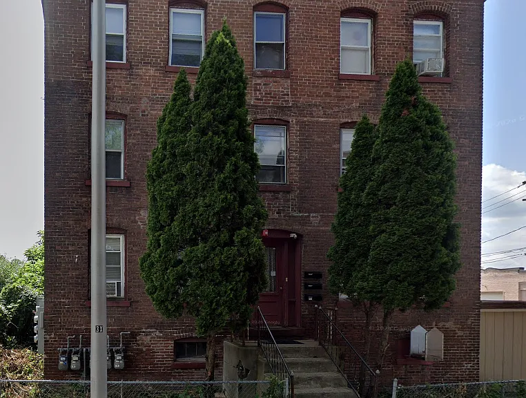 90 West St #2L — Photo 1