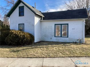 20425 Locust St, Weston, OH