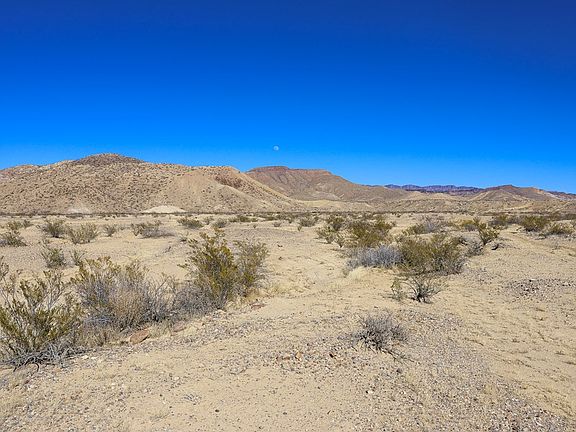 5th image of Chispa Rd