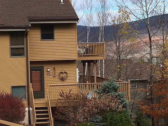 2nd image of 190 Hunter Dr #Y-8