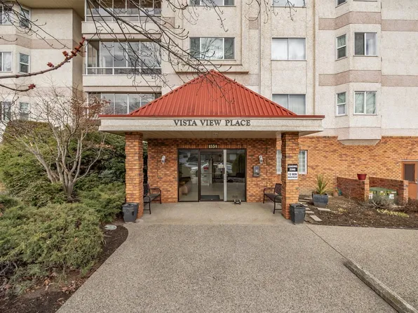 1534 Lawrence Ave #203, Kelowna, BC V1Y 6M8