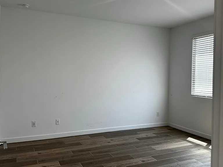 3269 E Baler Dr — Photo 34