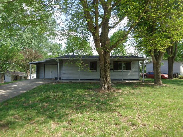 1st image of 802 Johnson Ave