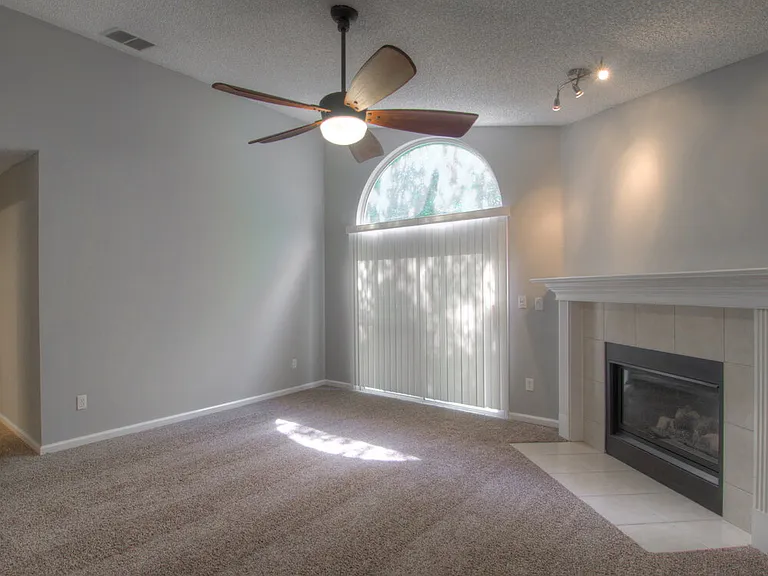 12630 Richfield Blvd — Photo 6