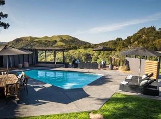 100 Crown Rd, Greenbrae, CA 94904