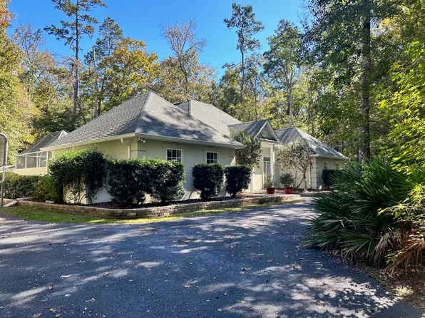 199 River Plantation Rd, Crawfordville, FL 32327