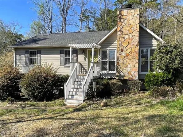 104 Paces Lakes Rdg, Dallas, GA 30157