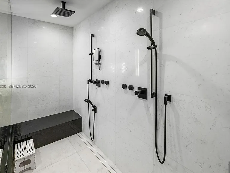 18555 Collins Ave #2201 — Photo 32