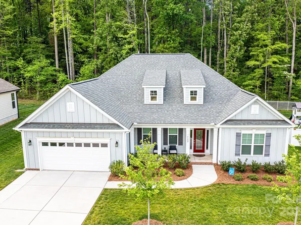7142 Brandywine Ln, Stanley, NC 28164