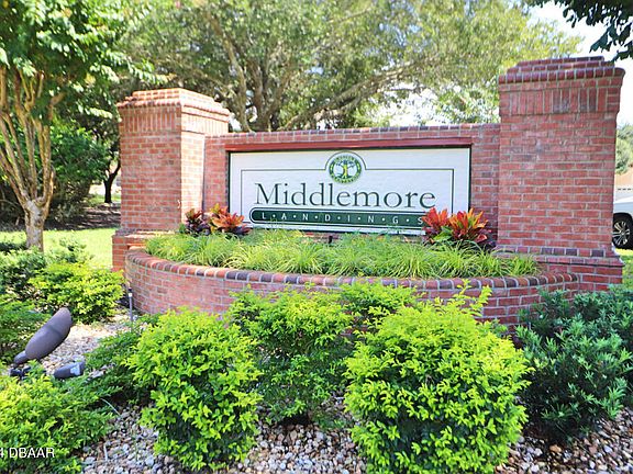 2nd image of 1158 Athlone Way