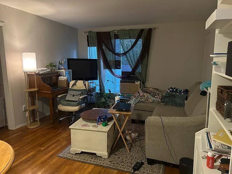 929 S Cooper St #1 — Photo 2