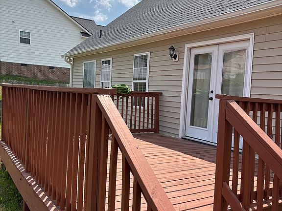2nd image of 4608 Crystobal Rd