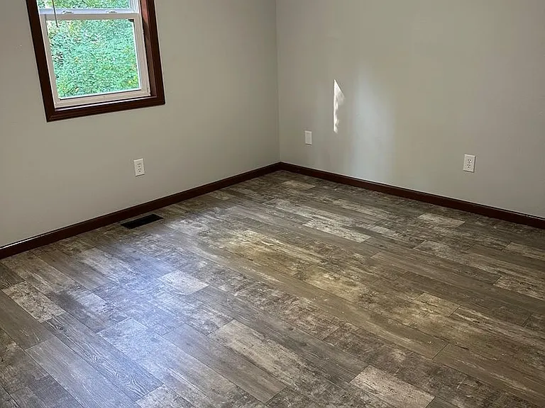 301 E Palm Dr — Photo 6