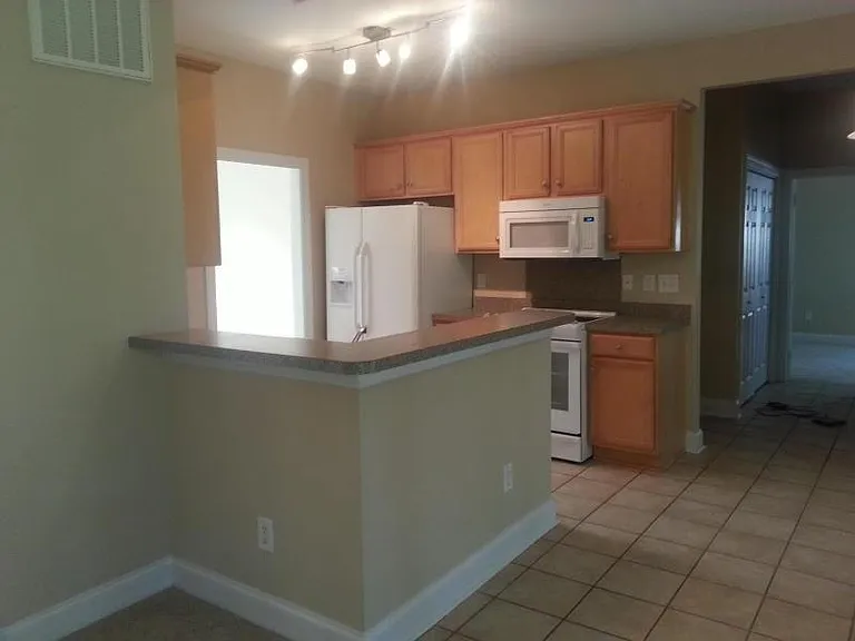 106 Horseshoe Bay Ct — Photo 18