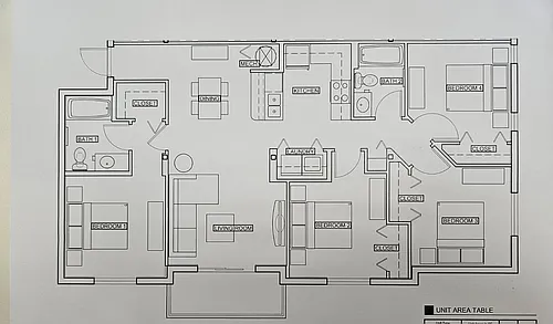 Floor plan 4 bedroom