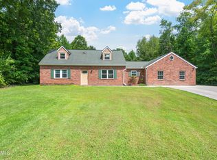 6034 Pleasant Ridge Rd, Knoxville, TN 37912