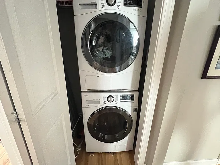 2 Lincoln Ave #3 — Photo 6