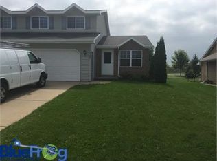 3282 Windland Dr, Green Bay, WI 54311