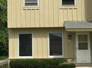 8658 W Fairy Chasm Dr, Milwaukee, WI 53224