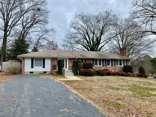 165 Craddock Ct, Boydton, VA 23917