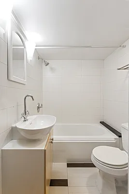 Rented by Corcoran | media 19