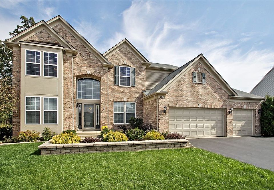 1st image of 1045 Red Tail Cir
