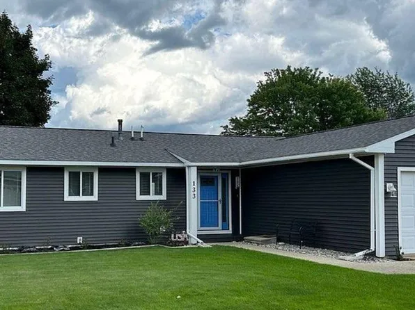 133 Bryan J Dr, Houghton Lake, MI 48629