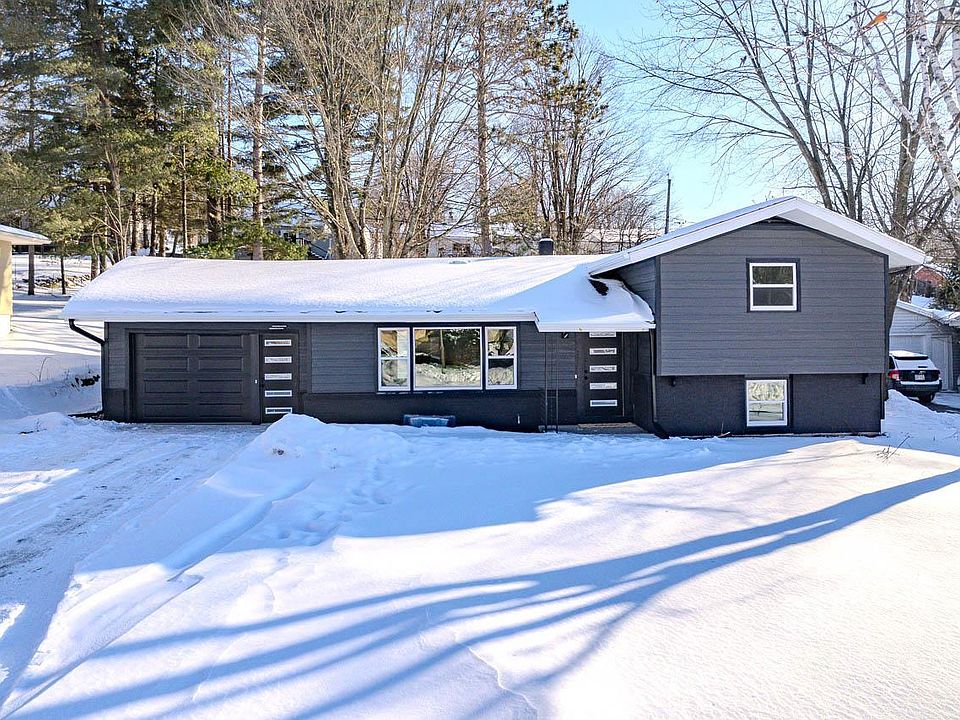 1st image of 819 WINTON STREET