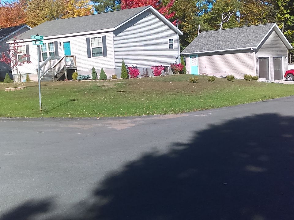 Newer construction, corner lot