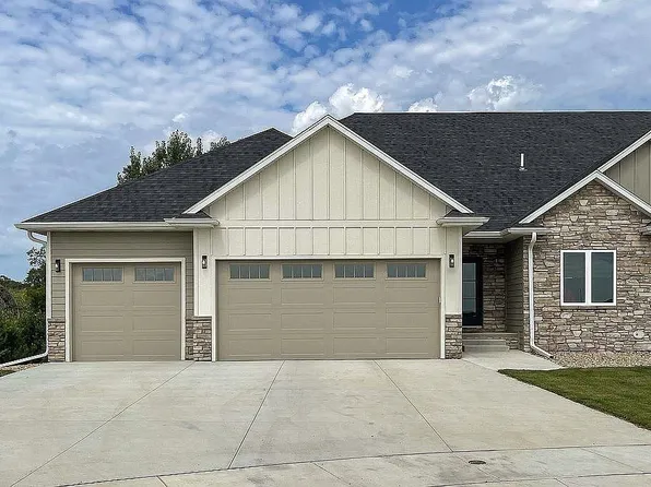 8106 E Norway Pines Trl, Sioux Falls, SD 57110