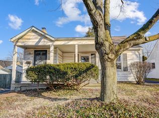 142 W Henderson Rd, Columbus, OH 43214